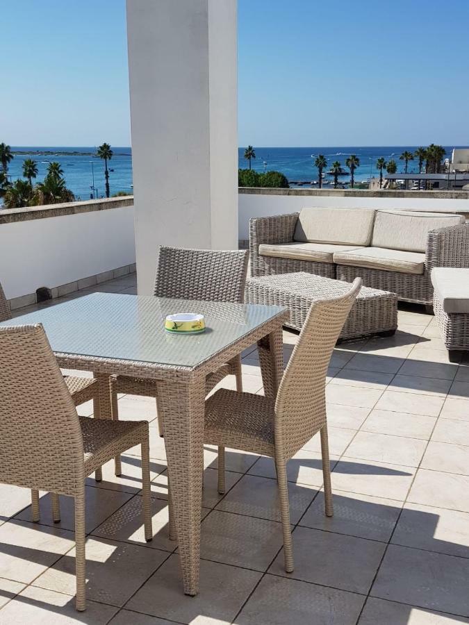 One-Bedroom Apartment with Terrace and Sea view