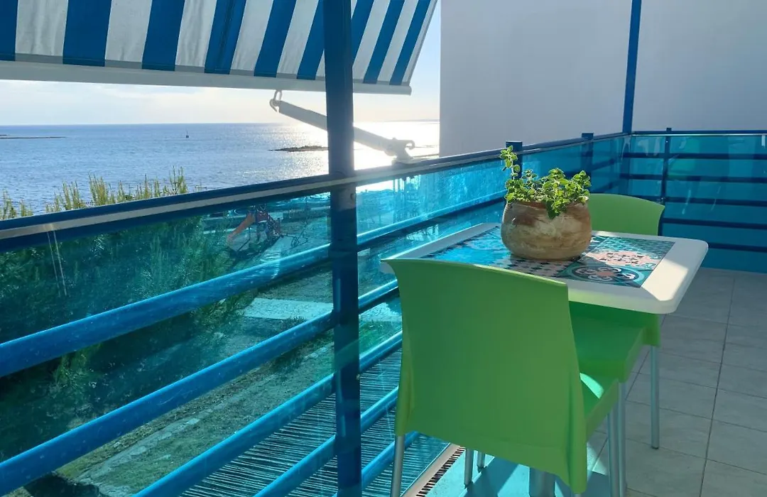 Frontemare Rooms-1
