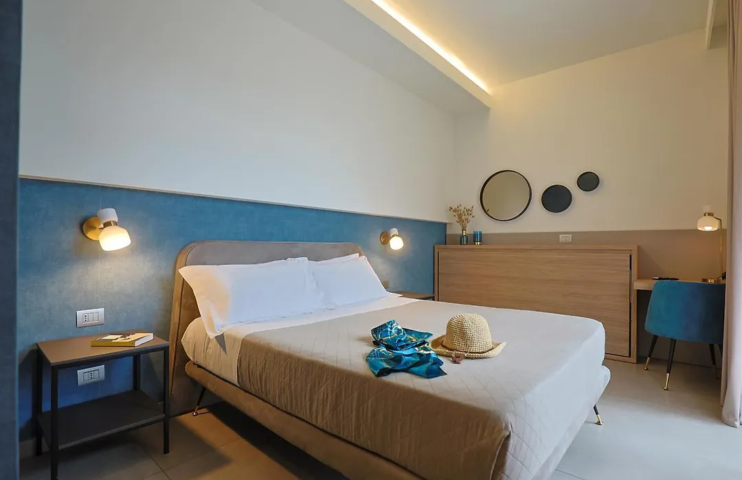 11 Catalani Rooms-1