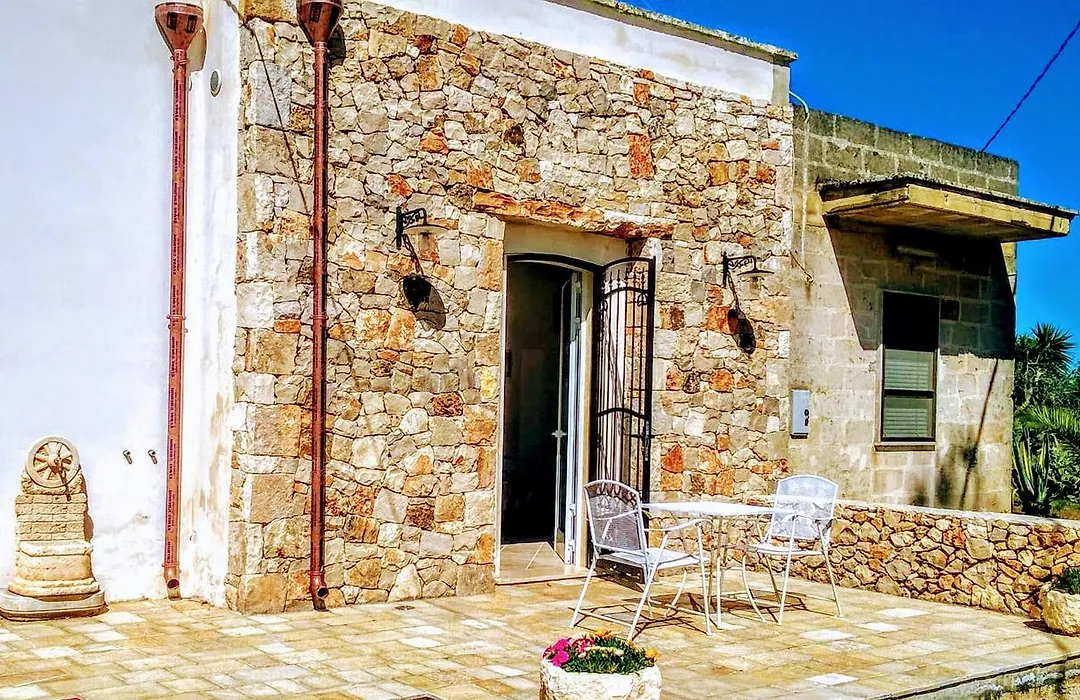Casale Conte Dell'Anna-1