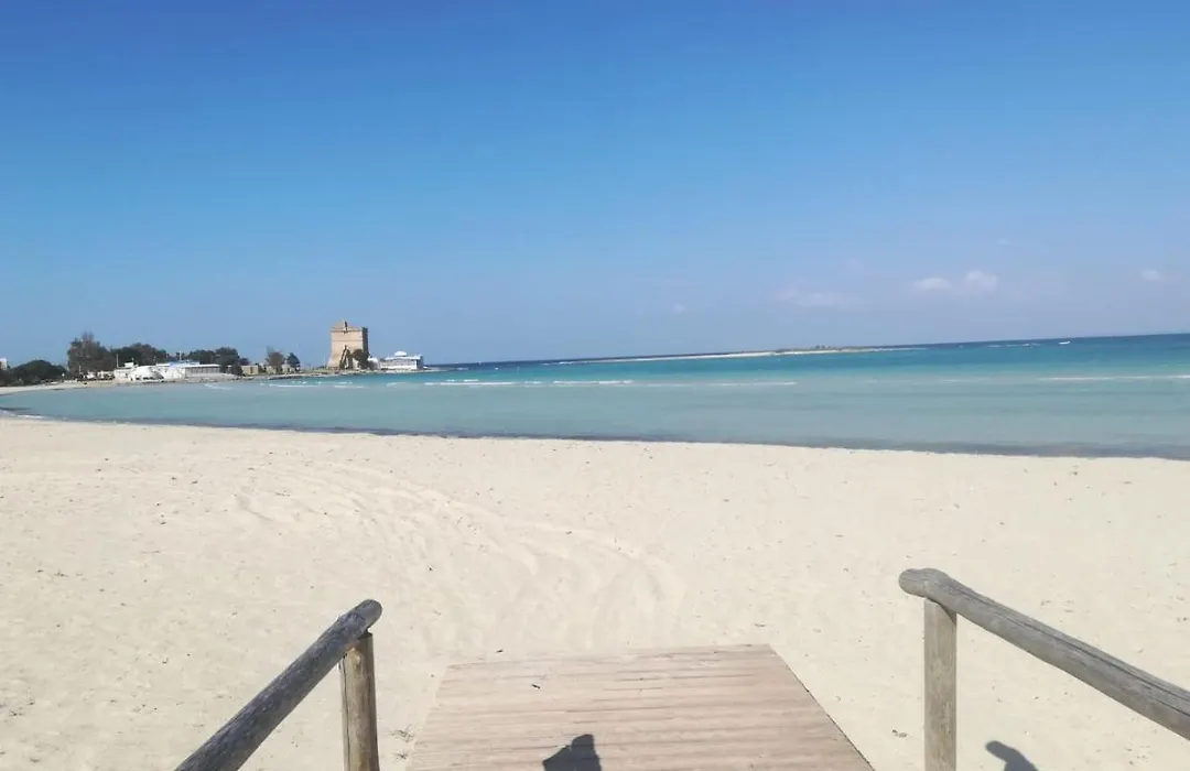 Blu Salentino b&b con Parcheggio Privato Gratuito-1