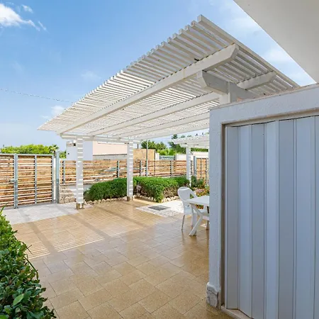 Punta Prosciutto Guest House-3