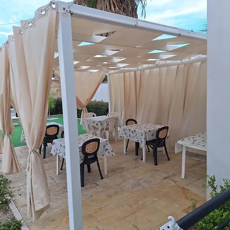 Exotic B&B-2