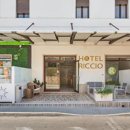 Hotel Il Riccio-3