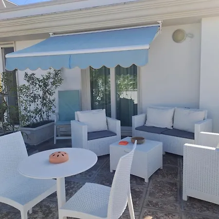Falli Exclusive Rooms And Breakfast -Boutique B&B--2