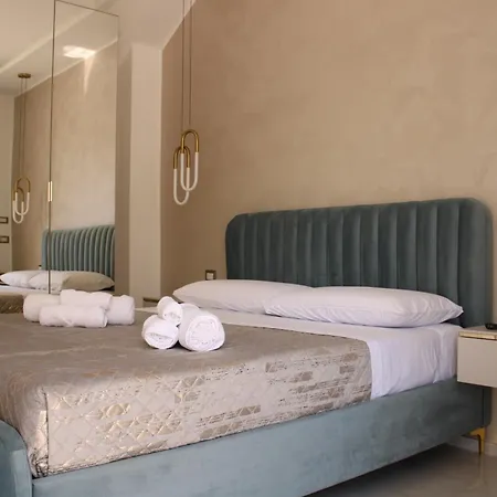 Alessio Room-2
